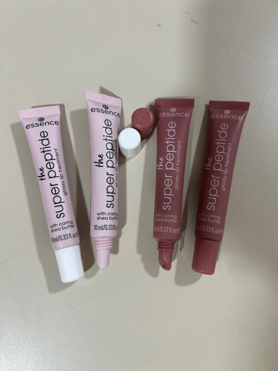 Gloss trattamento labbra Essence